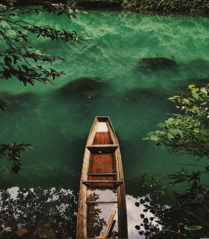 Boat in zhangjiajie