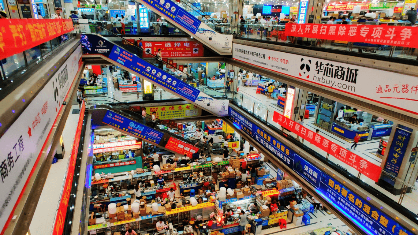 Procuring electronic products during sourcing in Huaqiangbei