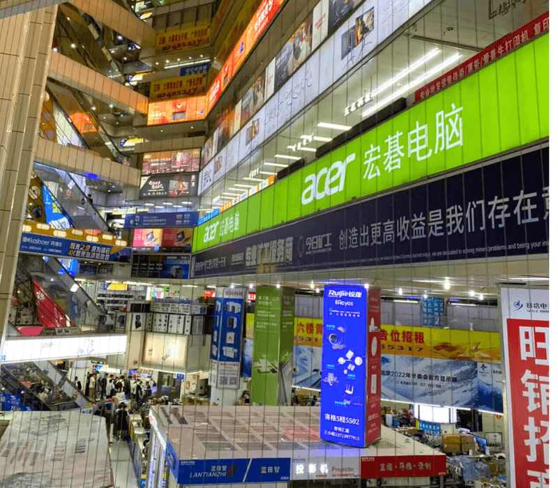 Display of electronic products and components in Huaqiangbei electronics market
